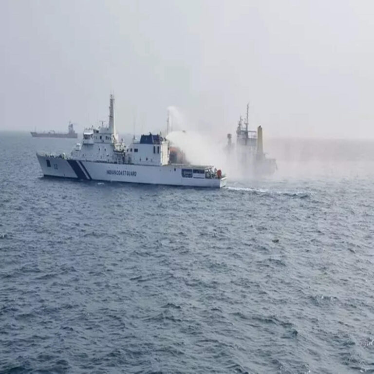 indian-coast-guard-conducts-11th-national-maritime-search-and-rescue-exercise-sarex-2024-off-kochi-coast