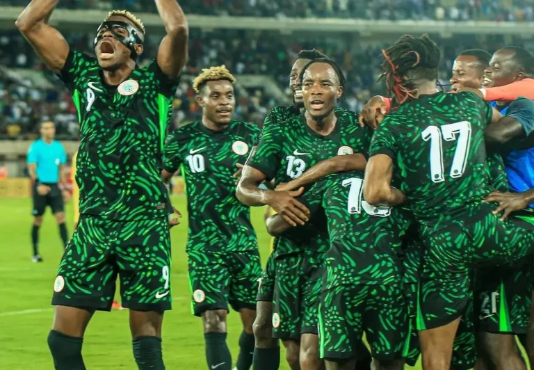 Super-Eagles2012-768x532